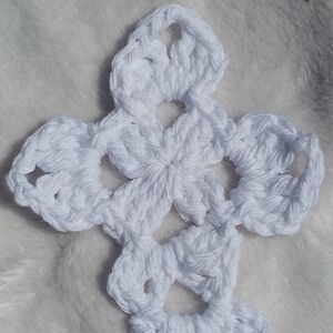 Handmade crocheted religious cross bookmark/applique 100% cotton yarn